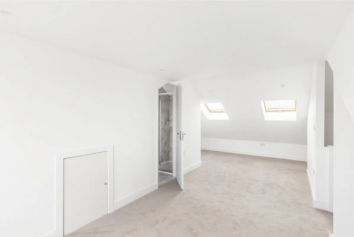 Slough, SL1, photo 5