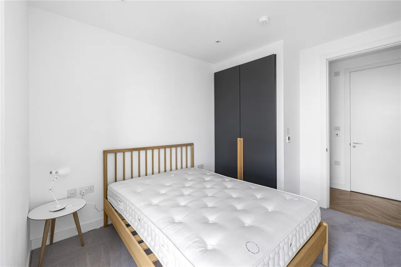 Southwark Bridge Road, London, SE1, photo 8