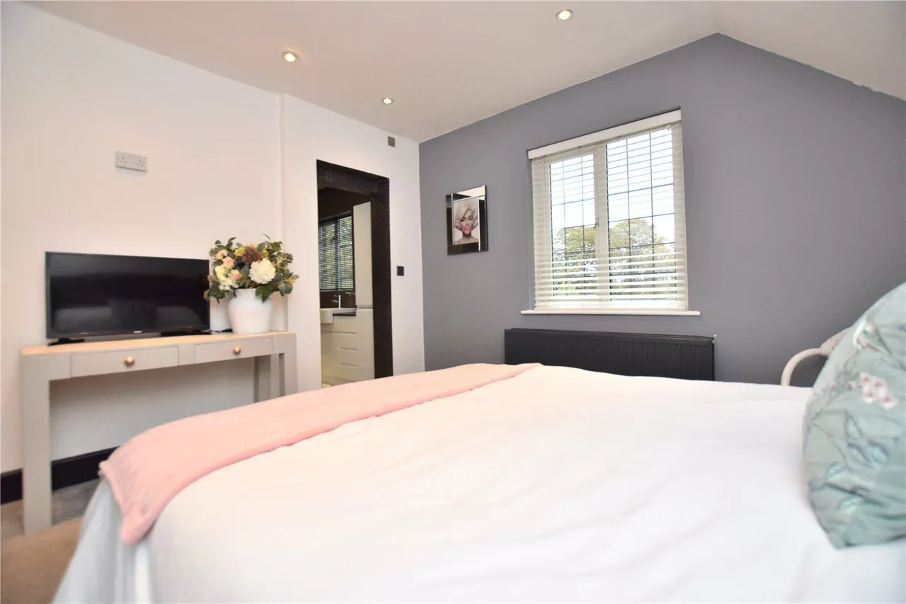 Park Avenue, Crossgates, LS15, photo 12