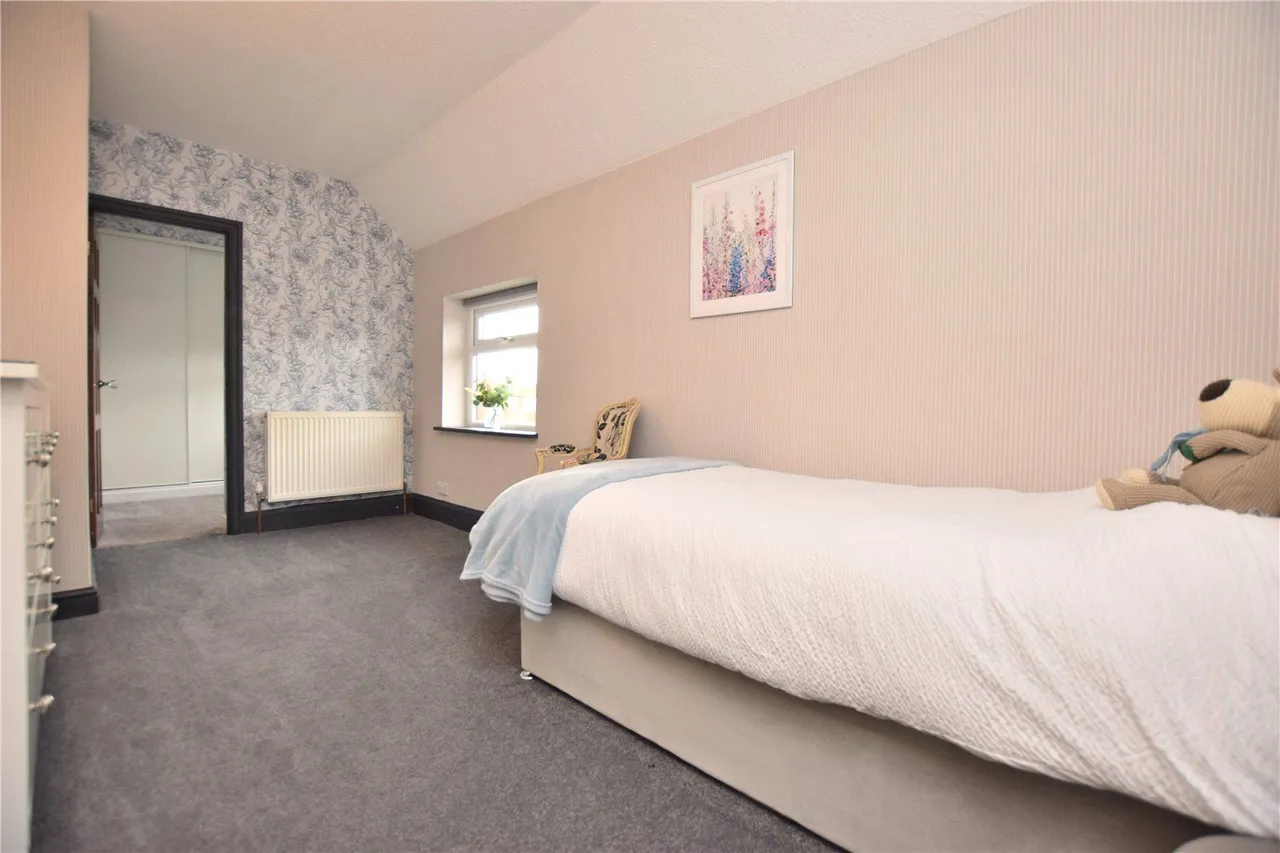 Park Avenue, Crossgates, LS15, photo 21