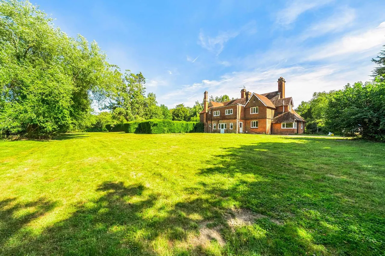 Penshurst Road, Penshurst, TN11, photo 10