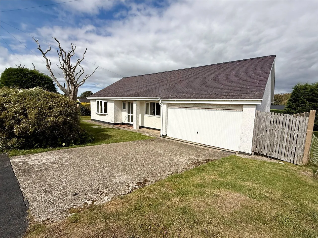 3 bed house for sale, Lon Cernyw, Bwlchtocyn, LL53
