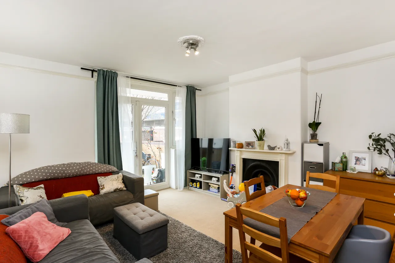 1 bed flat to rent, Hope Street, Clapham Junction, SW11