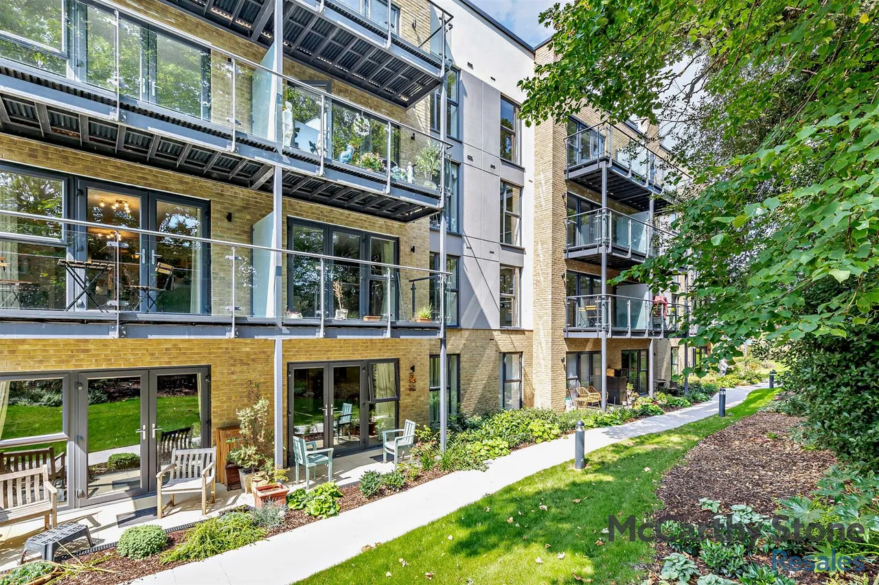 1 bed flat for sale, Trotwood Close, Broadstairs, CT10