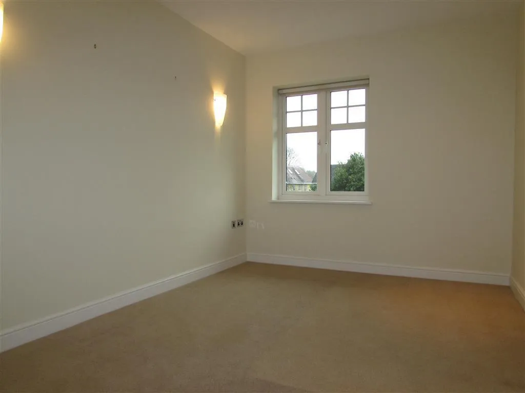 Shoppenhangers Road, Maidenhead, SL6, photo 8