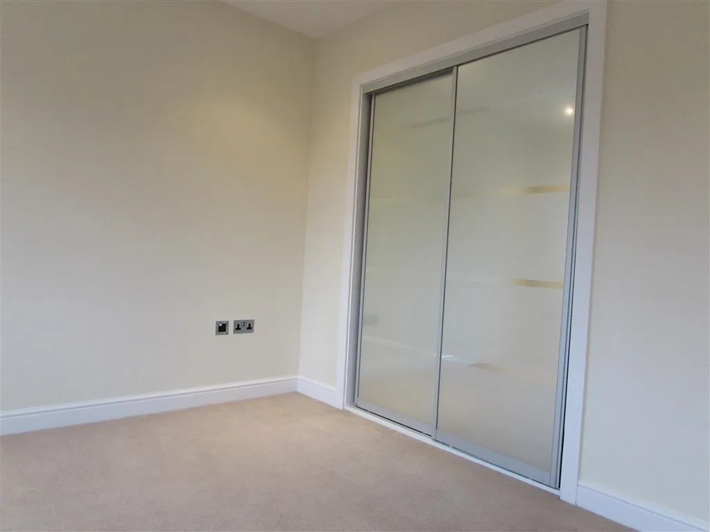 Shoppenhangers Road, Maidenhead, SL6, photo 6