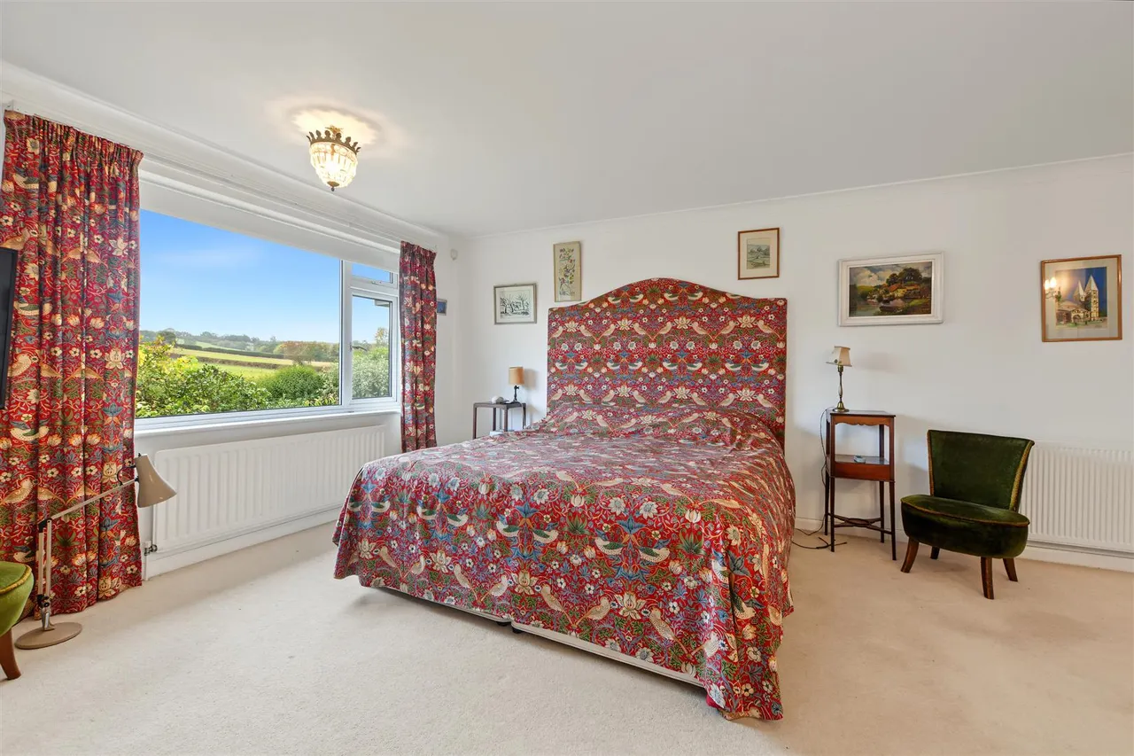Charnwood Way, Woodborough, NG14, photo 2