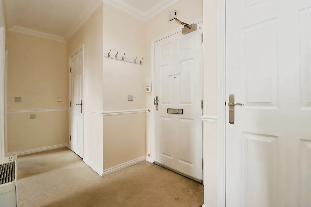 Southmead Road, Filton, Bristol, Gloucestershire, BS34, photo 11