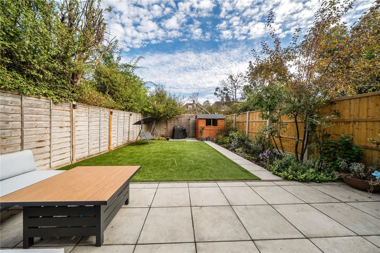 Brunner Road, Ealing, W5, photo 19