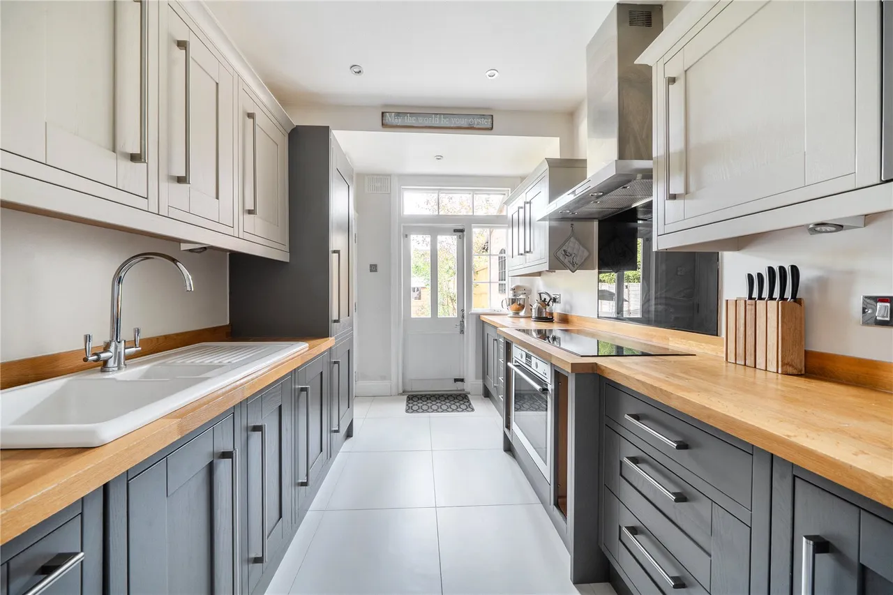 Brunner Road, Ealing, W5, photo 5