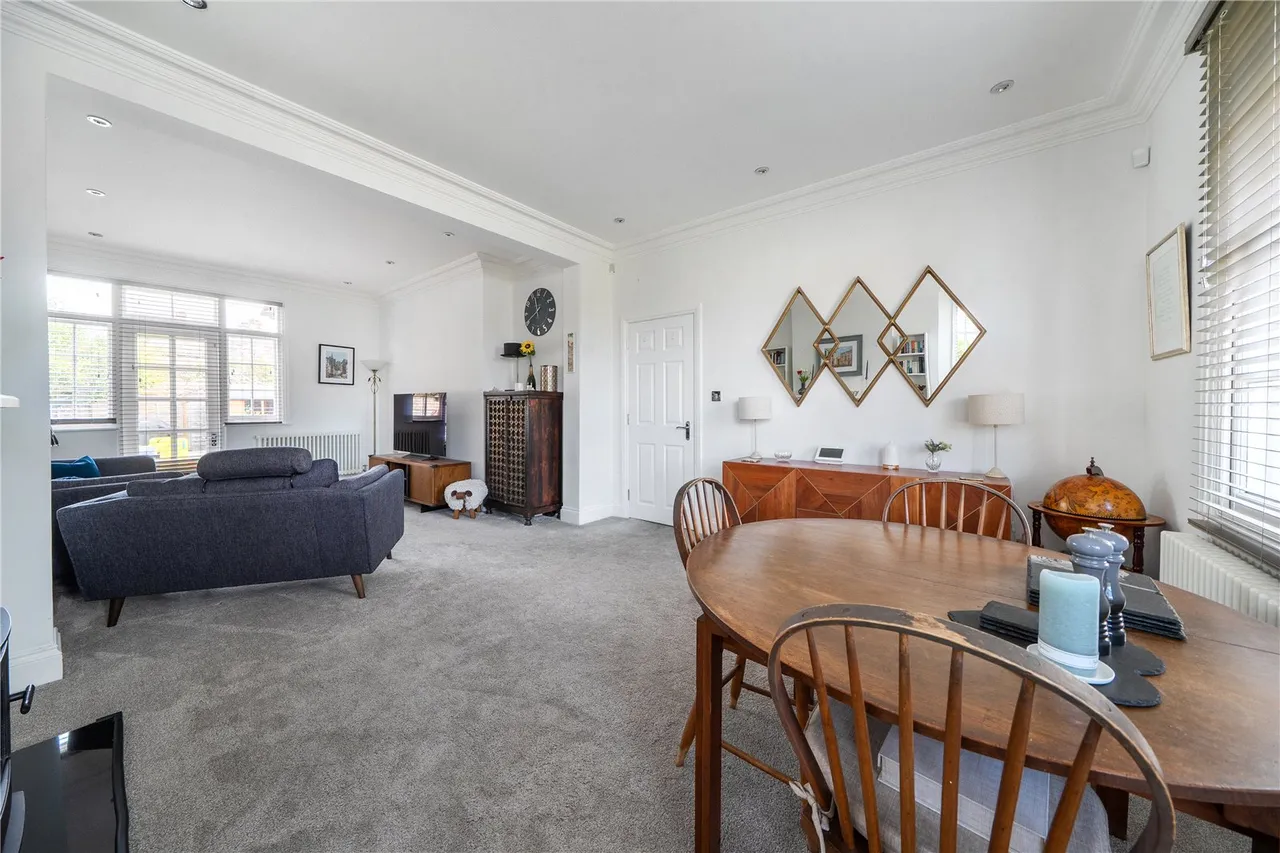 Brunner Road, Ealing, W5, photo 8
