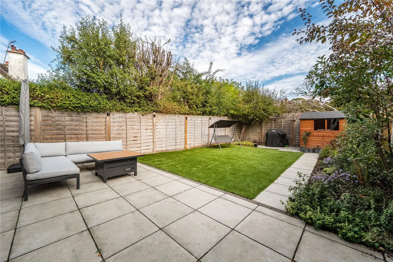 Brunner Road, Ealing, W5, photo 18