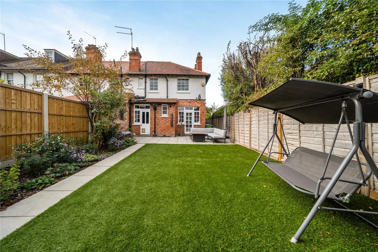 Brunner Road, Ealing, W5, photo 3