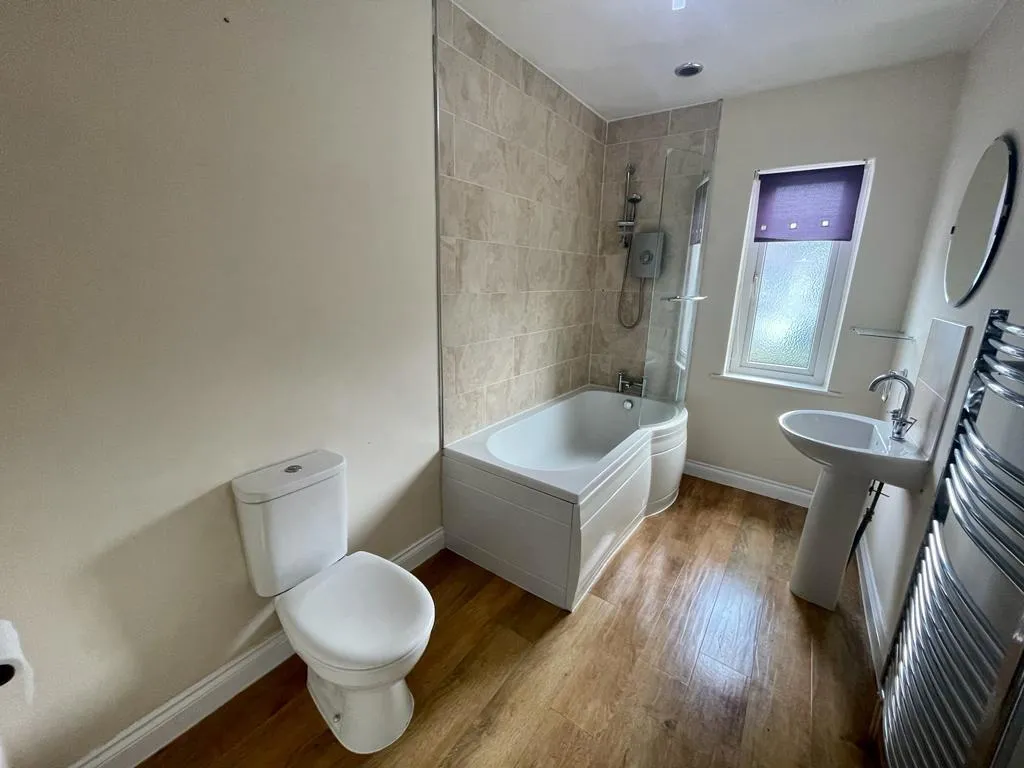 Hall Way, Sutton-in-Craven, Keighley, BD20 7NJ, photo 12