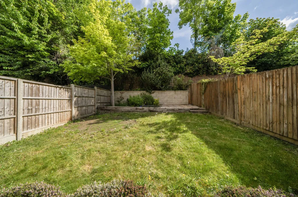 Purley Oaks Road, South Croydon CR2 0NY, photo 13