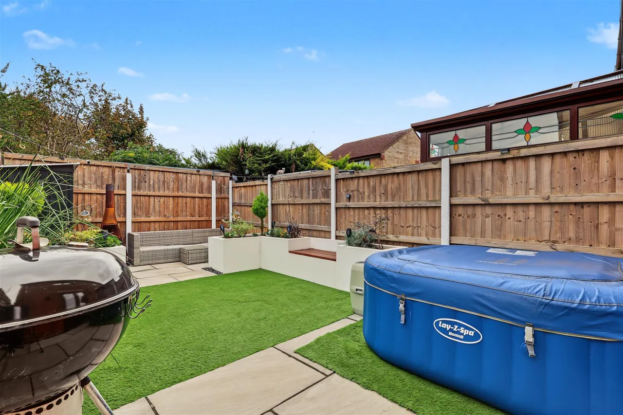 Ashley Gardens, Littleport, CB6, photo 11
