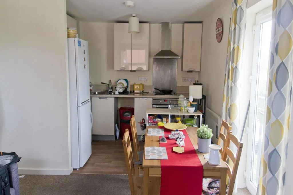 Brompton Road, Hamilton, Leicester, LE5, photo 3