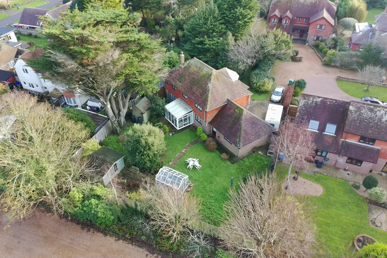 4 bed house for sale, Firle Road, Seaford, BN25