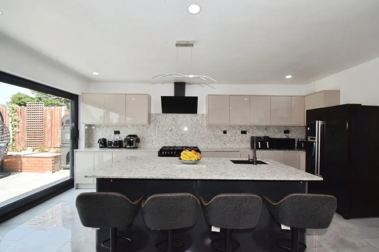 Gwendolin Avenue, Birstall, LE4, photo 6