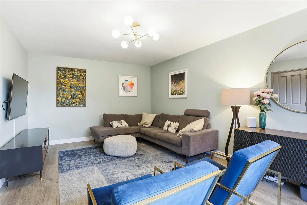 Halliday Close, Ewell, KT17 1AZ, photo 5