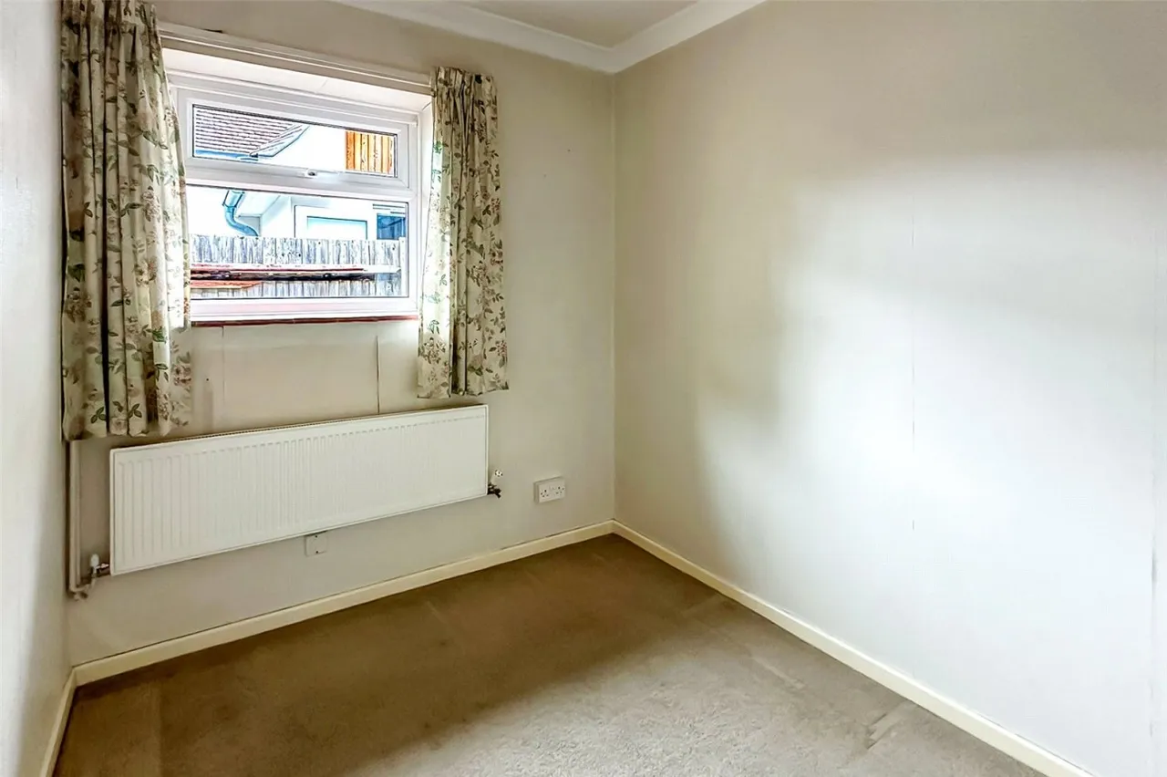 East Preston, Littlehampton, BN16, photo 14
