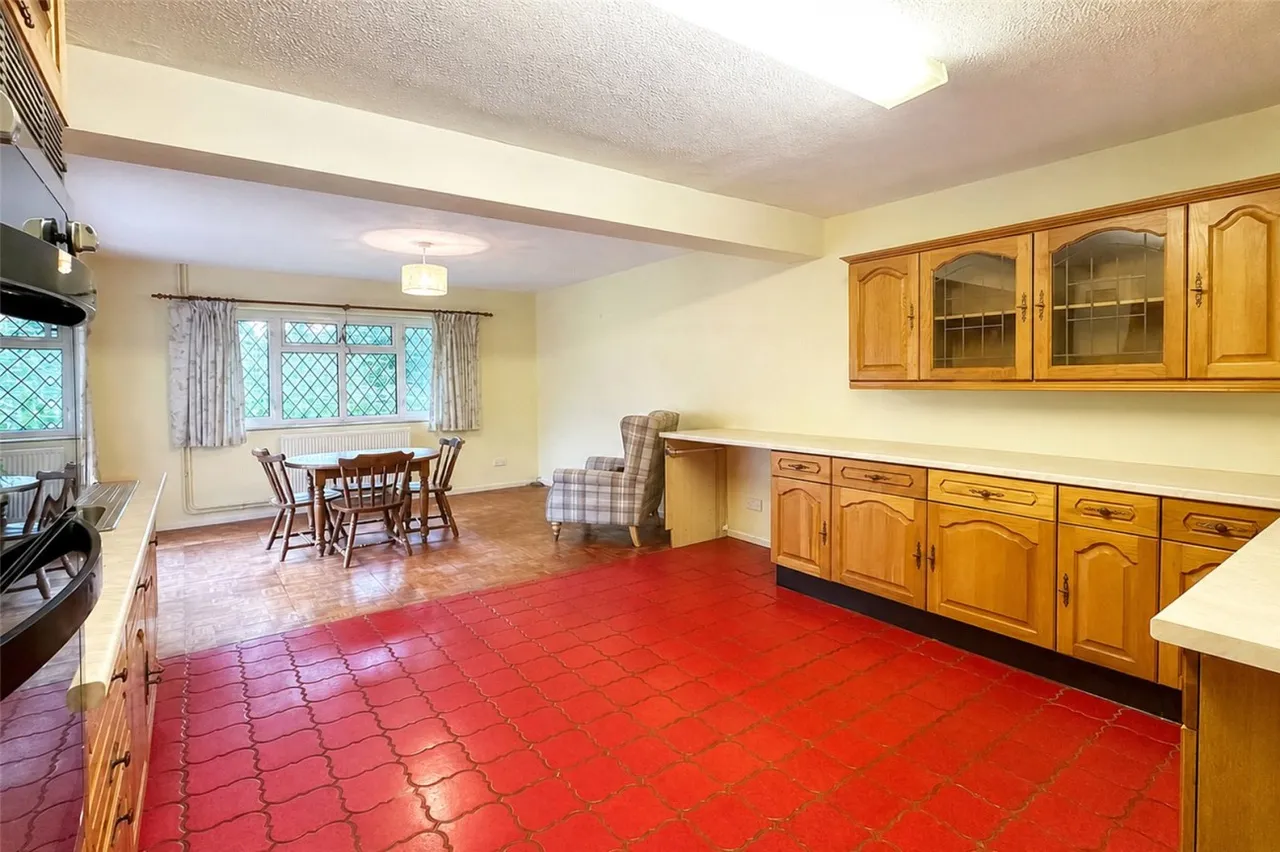 East Preston, Littlehampton, BN16, photo 11