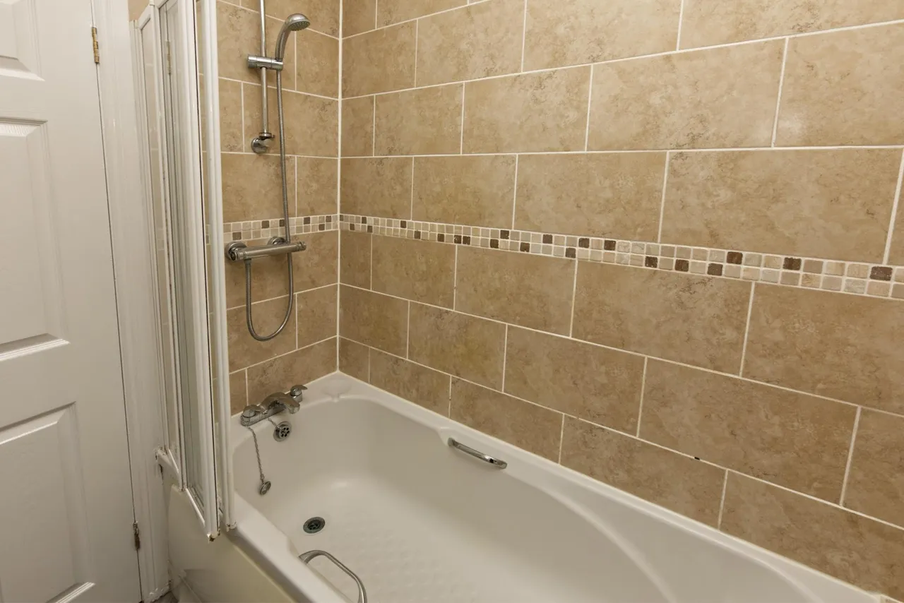 John Street, Newtownards, BT23, photo 9