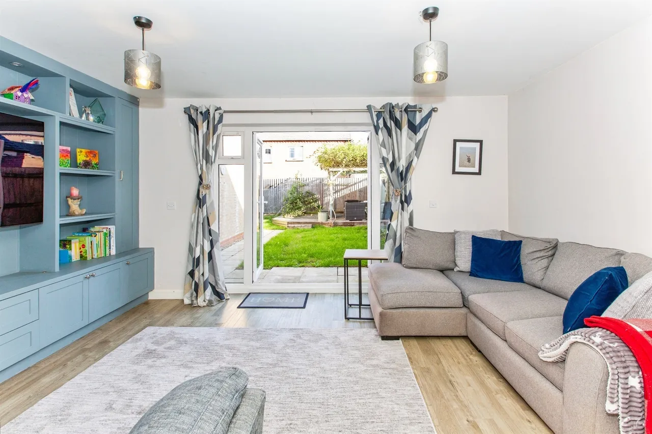Boughton Lane, Wellingborough, NN9, photo 5