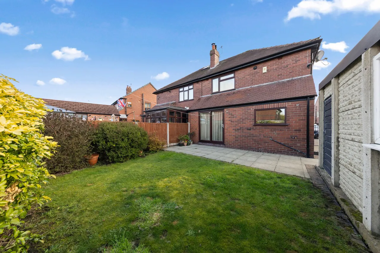Norbury Avenue, Warrington, Warrington, WA2 8EB, photo 2