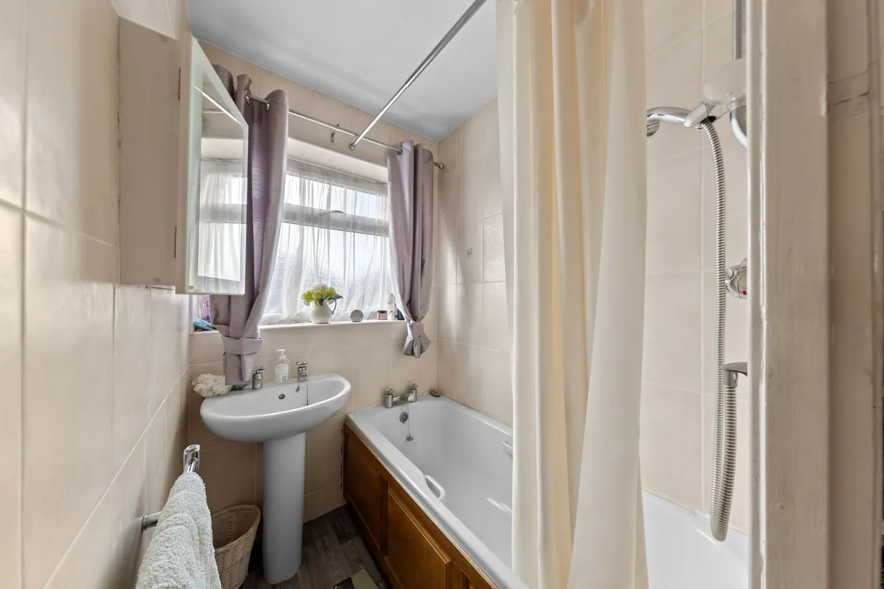 Norbury Avenue, Warrington, Warrington, WA2 8EB, photo 14