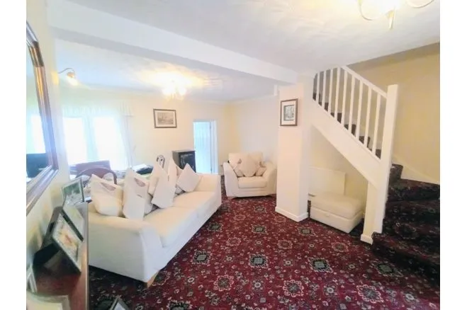 Wind Street, Aberdare, photo 2