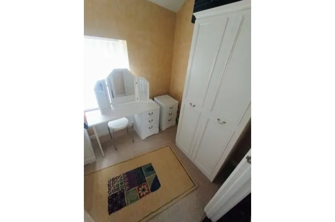 Wind Street, Aberdare, photo 11