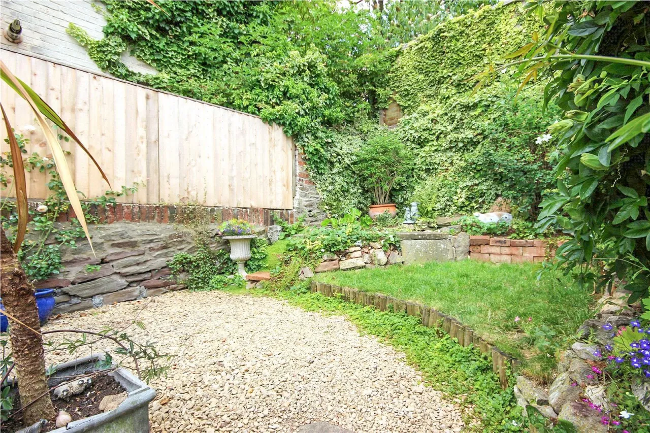 Lower Cheltenham Place, Montpelier, BS6, photo 3