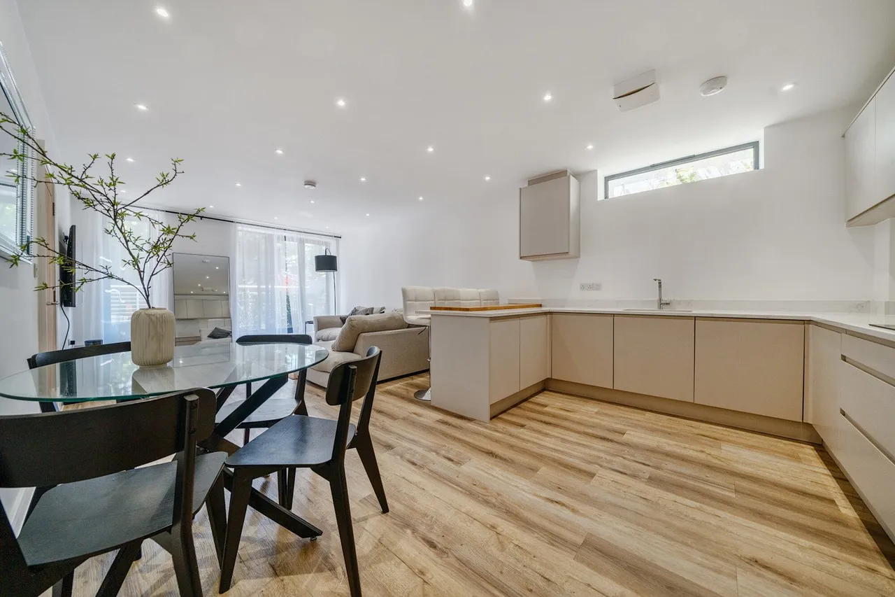 Southill Road, BR7, photo 16