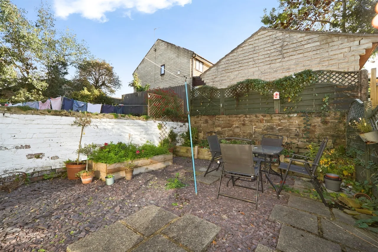 Carrbottom Road, Greengates, BD10, photo 7