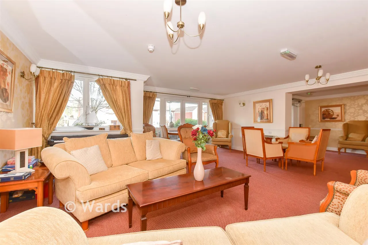 East Street, Hythe, CT21, photo 10