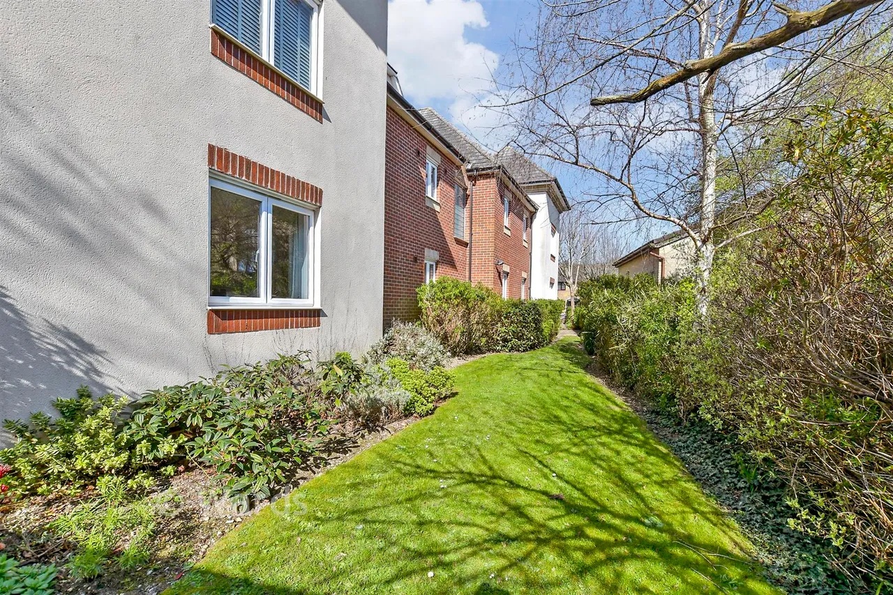 East Street, Hythe, CT21, photo 9