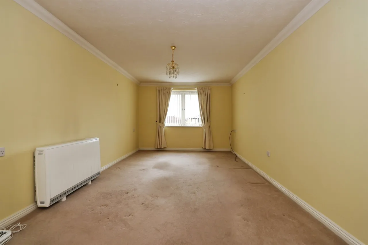 Gladstone Road, Chippenham, photo 2