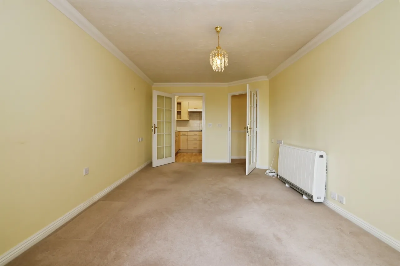 Gladstone Road, Chippenham, photo 3