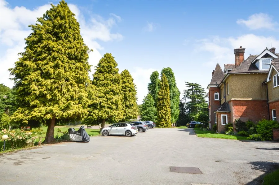 House Under Offer with 4 bedrooms in Buntingford, SG9, photo 19