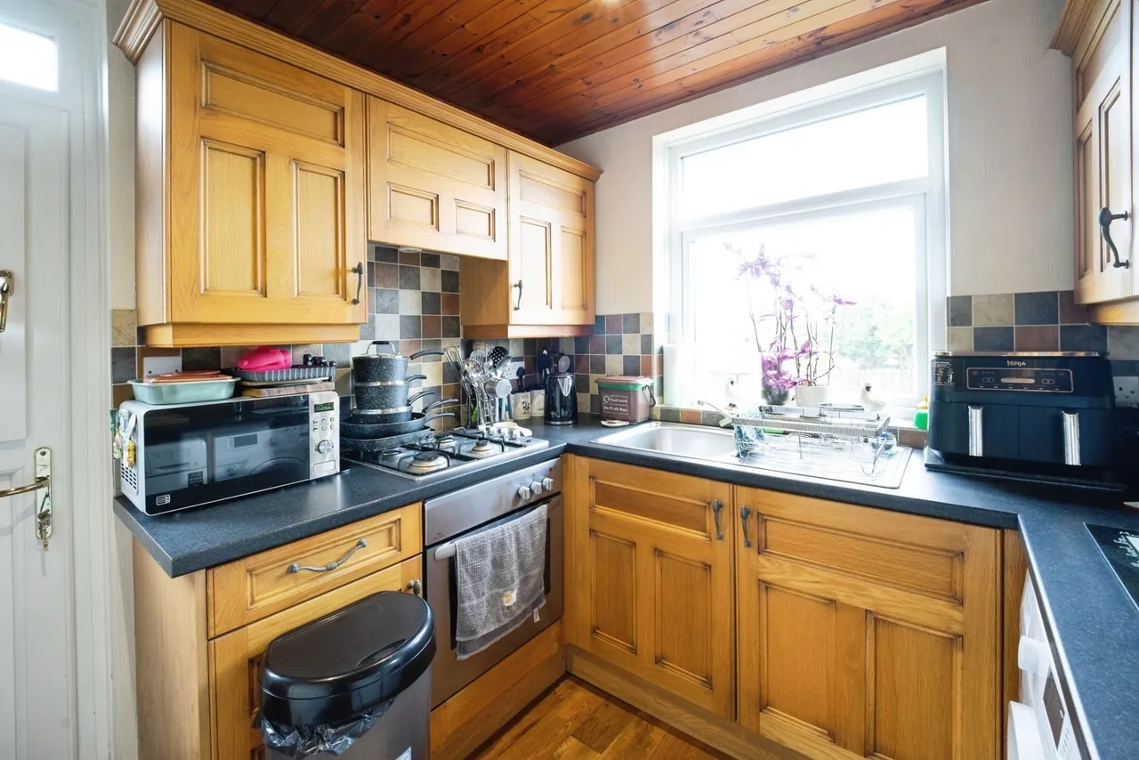 Weatherhouse Terrace, Halifax, West Yorkshire, HX2, photo 6