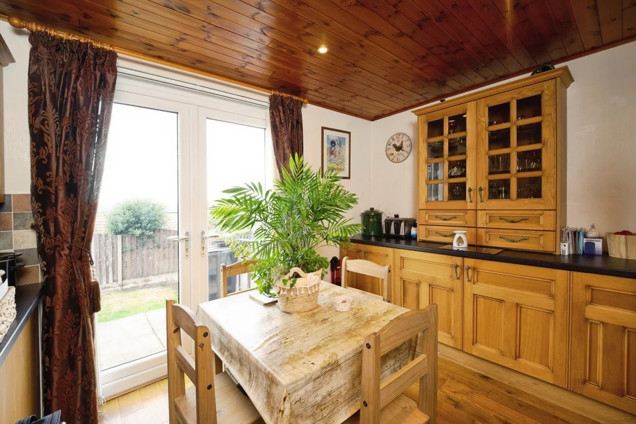 Weatherhouse Terrace, Halifax, West Yorkshire, HX2, photo 13