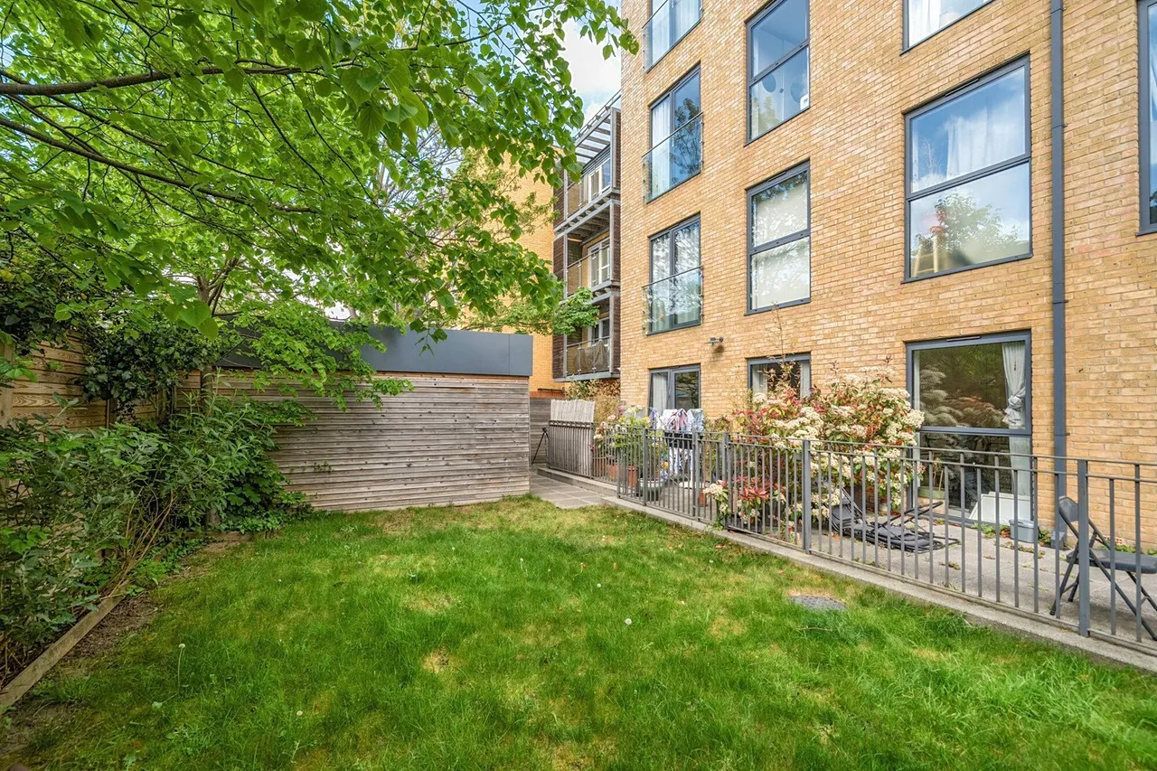 Sumner Road, SE15, photo 23