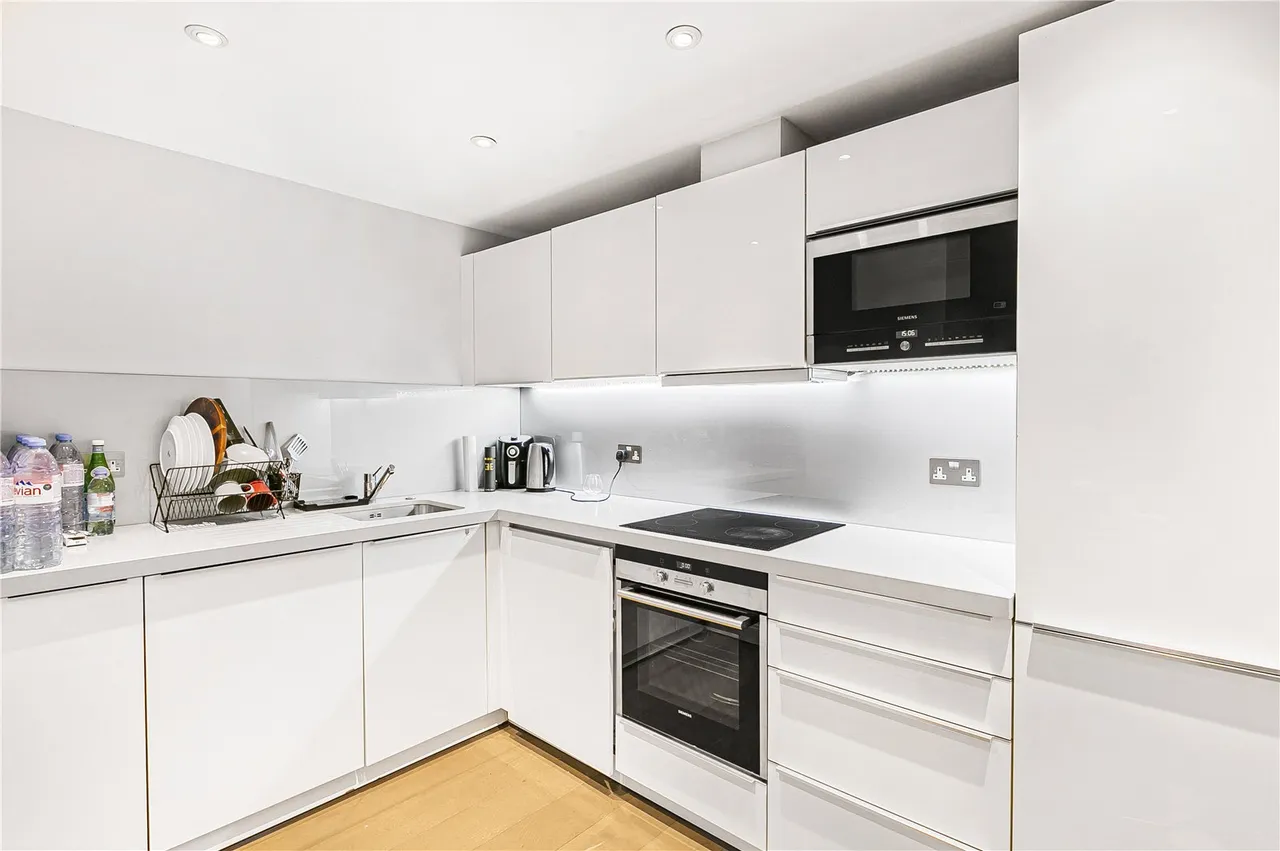 Fulham Road, Chelsea, SW10, photo 3