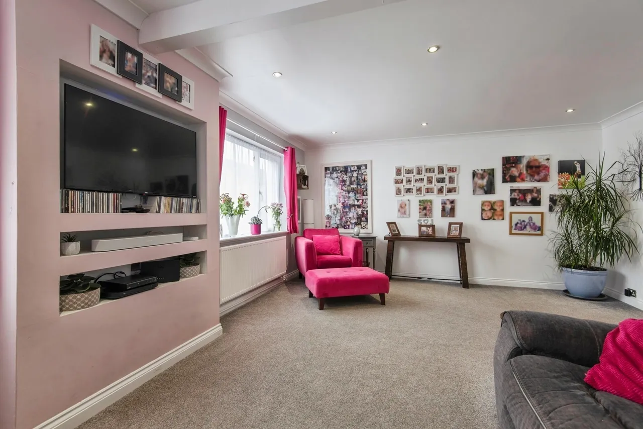 Green Street, Royston, Hertfordshire, SG8, photo 6