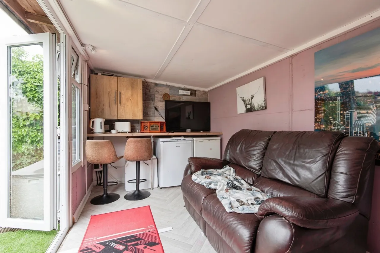 Green Street, Royston, Hertfordshire, SG8, photo 13