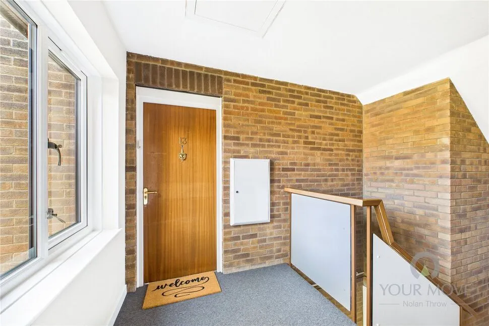 Pond Farm Close, Duston, NN5, photo 8