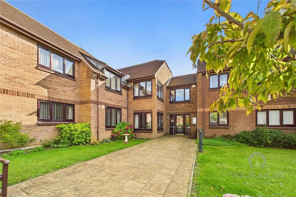 Pond Farm Close, Duston, NN5, photo 11