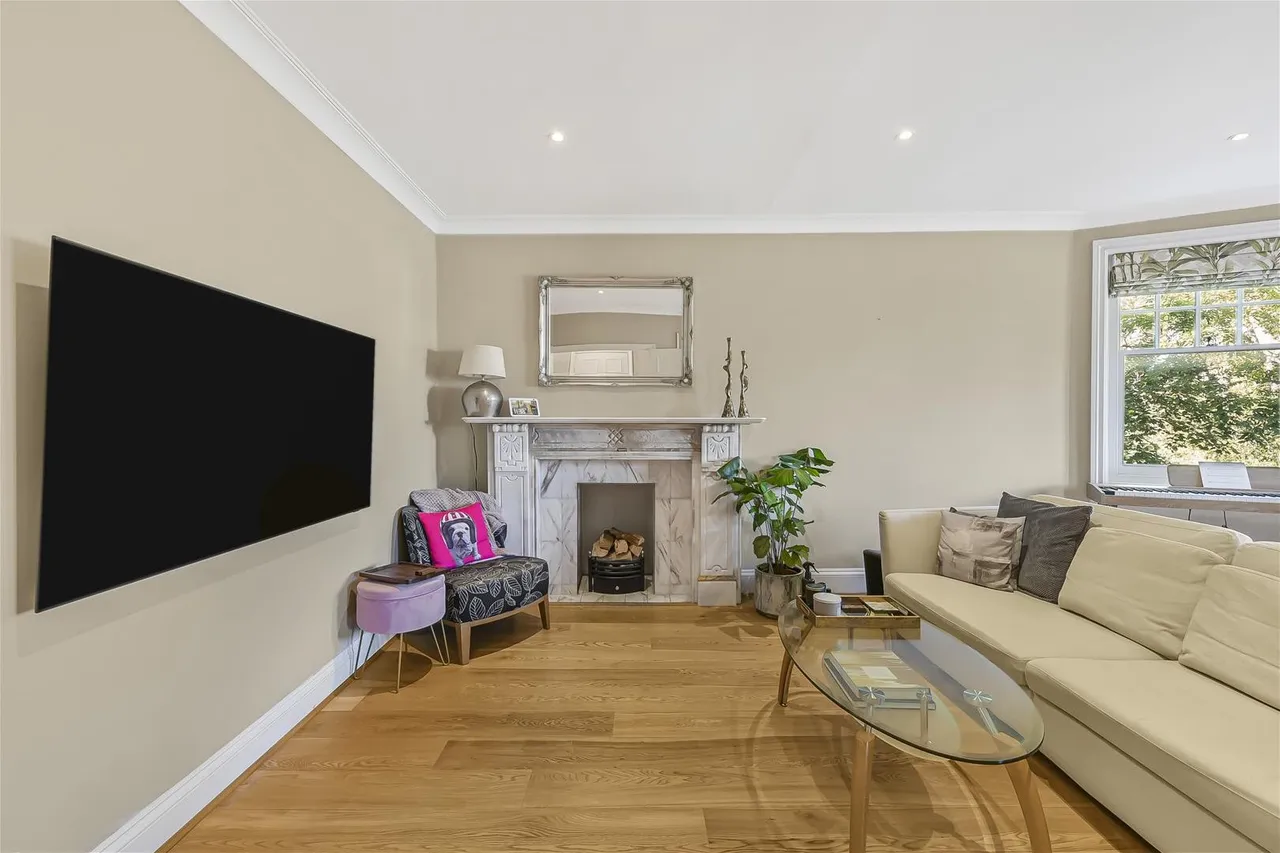 Belsize Lane, London, NW3, photo 12