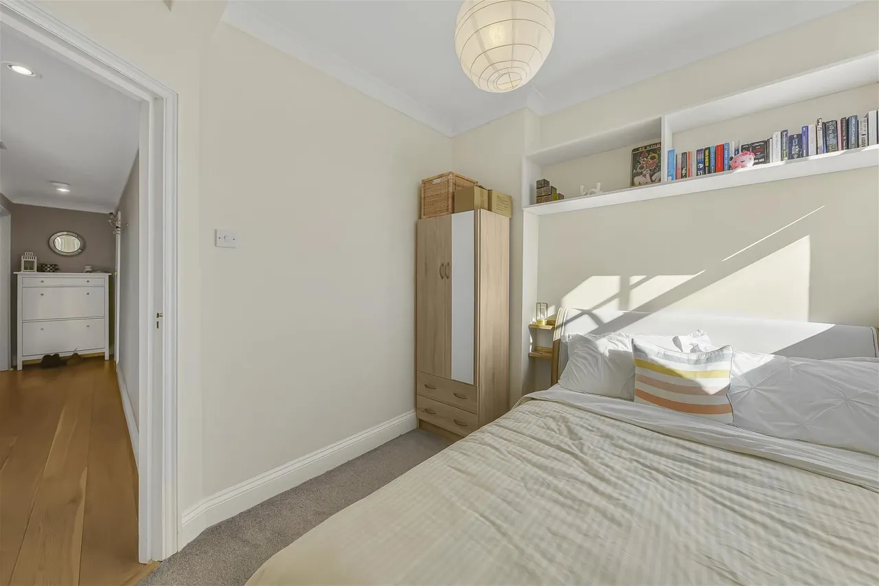 Belsize Lane, London, NW3, photo 20
